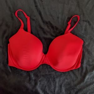 MUST GO! Victoria's Secret T-Shirt Bra, 34DD